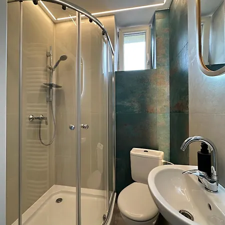 Above Гостевой дом 4*